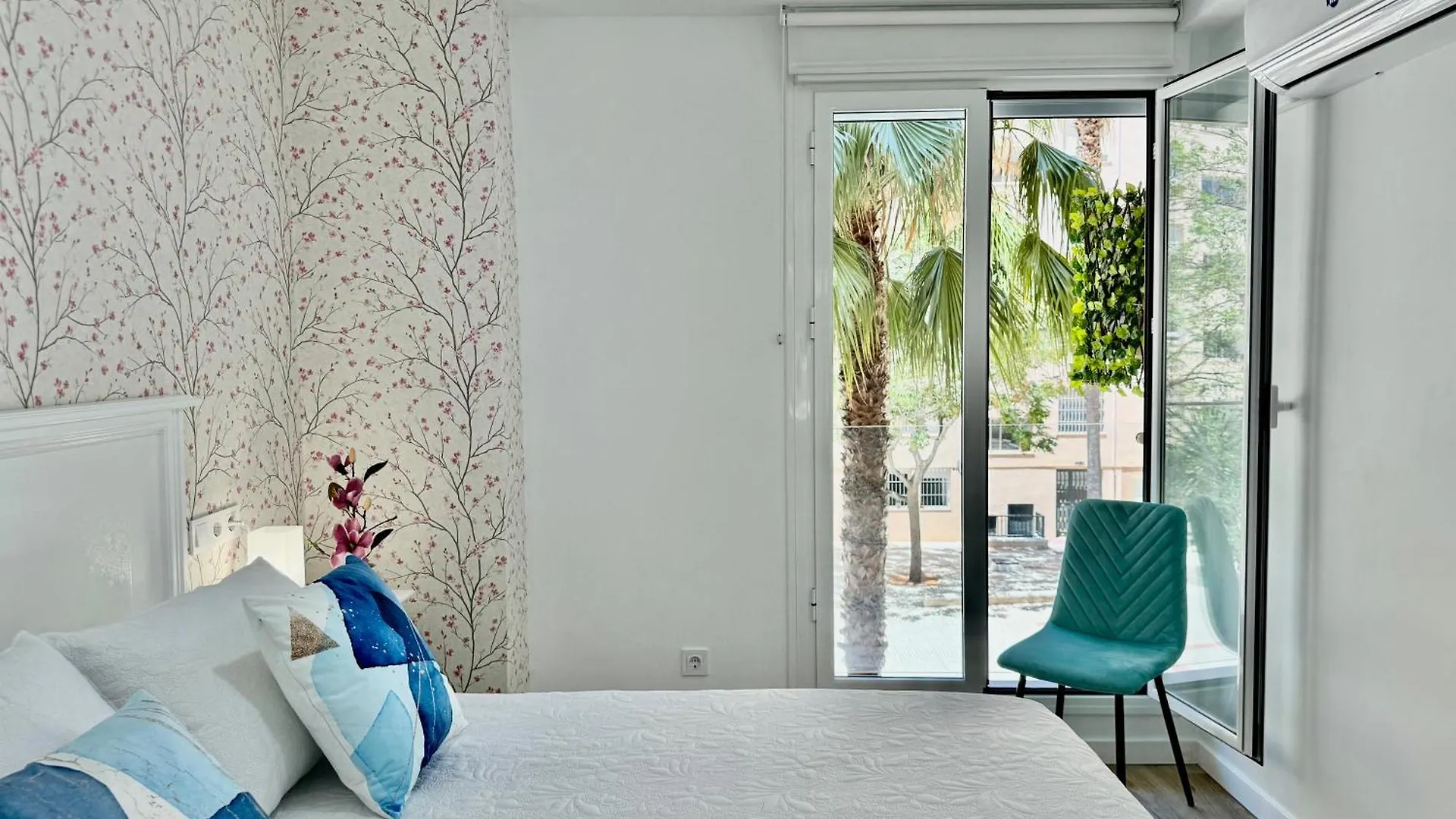 Cascada Magnificent Recently Refurbished Apartments In Marbella Center - Eaw Homes