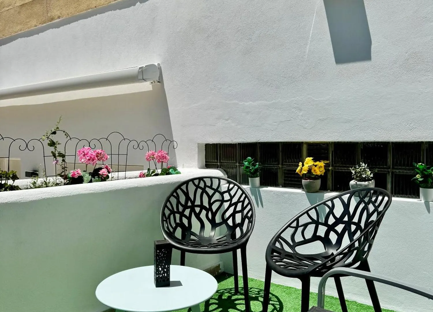 Cascada Magnificent Recently Refurbished Apartments In Marbella Center - Eaw Homes