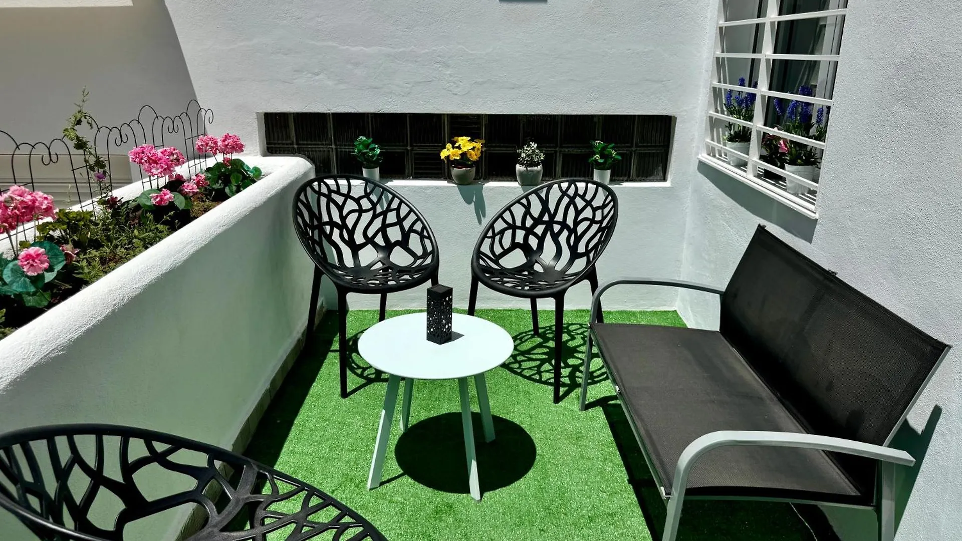 Cascada Magnificent Recently Refurbished Apartments In Marbella Center - Eaw Homes Spain